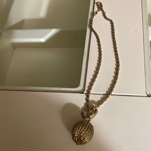 Vintage goldtone ball Necklace